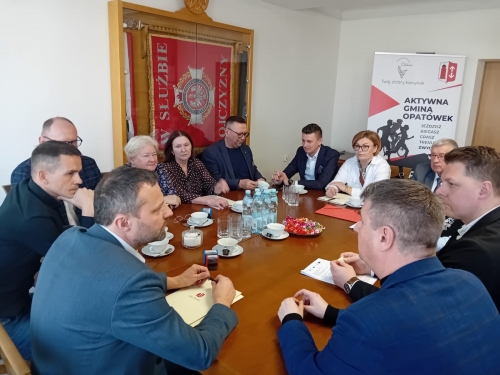 obrazek e���realizacja przedsięwzięcia w ramach Południowowielkopolskiego Klastra Energii”  wiecej